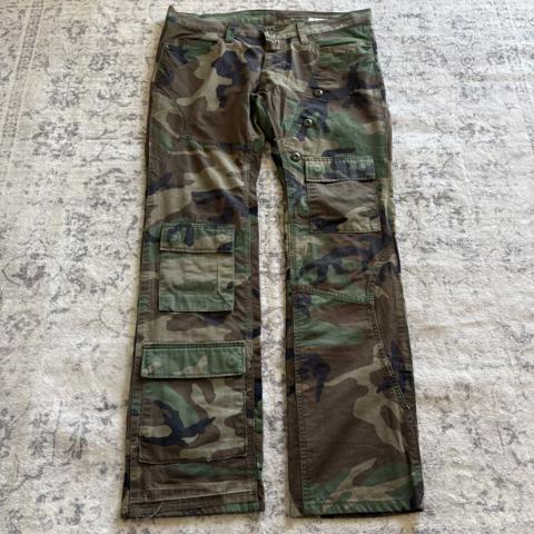20471120 Paper Reconstructed Military Cargo Pants | Size L