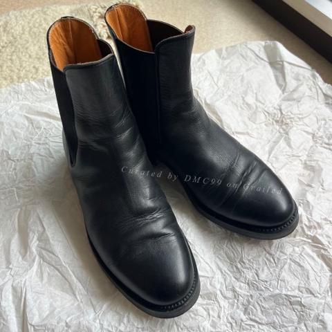 Forme Chelsea Boots