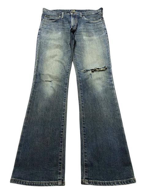 Wrangler 1970 Mud Wash Distressed Straight Jeans