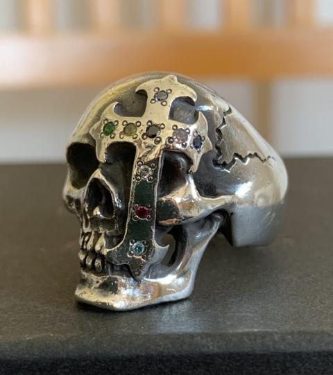 SS05 "Nightcrawler" Bejeweled Silver Skull Ring w/ box