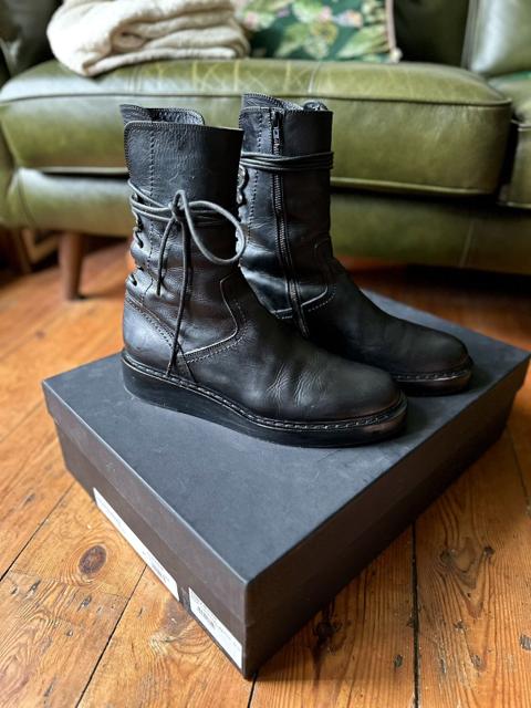 Ann Demeulemeester backlace/vitello boots