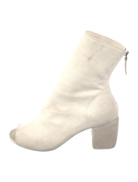 White suede heeled back zip boot