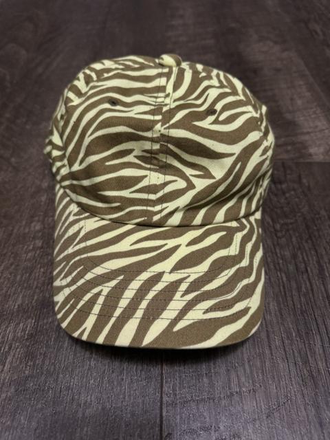 2013 striped hat