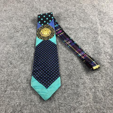 Gianni Versace Medusa Head Silk Neck Ties T51