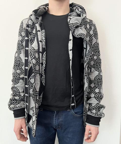 Bernhard WILLHELM – Graphic Pattern Hoodie – Size M