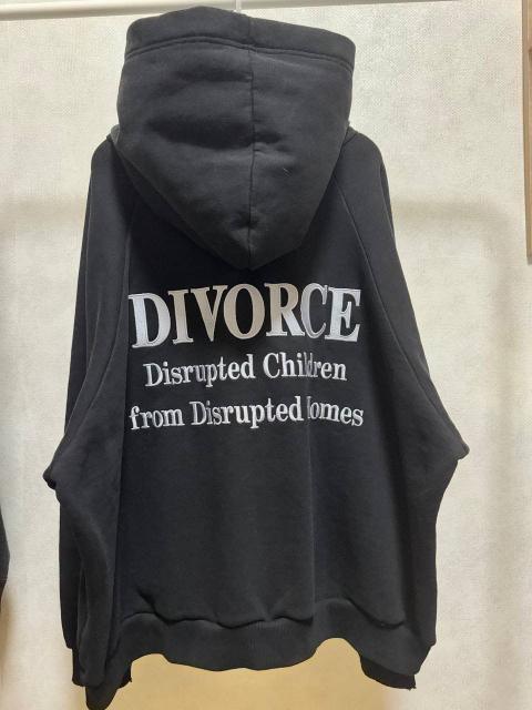 ERD Exclusive 1/4 BLACK DIVORCE Hoodie