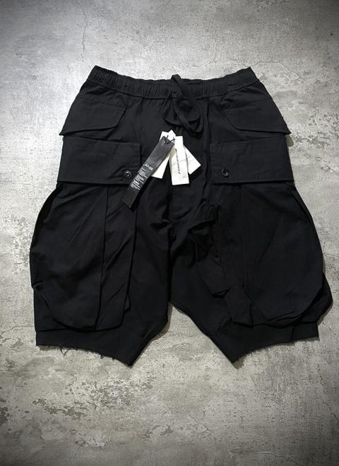 JULIUS SS21 MAMUTHONES MENS CARGO MONKEY SHORT PANTS