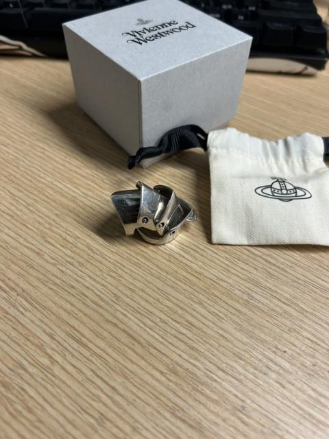 Vivienne Westwood armor ring