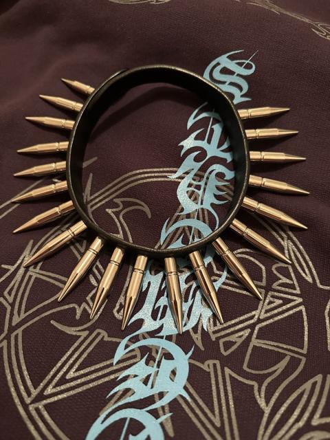 vetements 19ss runway spike choker