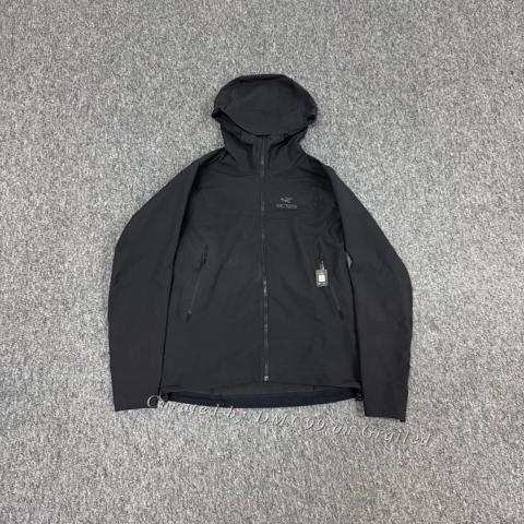 Arc'teryx Gamma LT Hooded Softshell Jacket