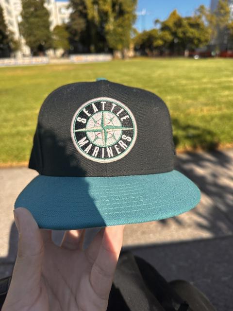 New Era Seattle Mariners Compass Fitted Hat Black Teal 7 1/4