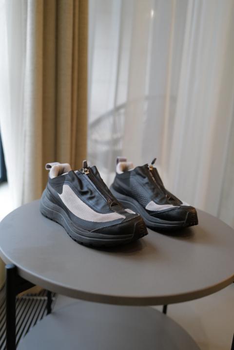 11 BBS Salomon Sneakers