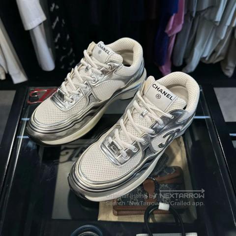 Chanel Silver Horn King Sneaker EU41 99 new/