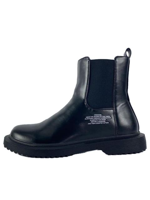 GU Freedom Chelsea Boots