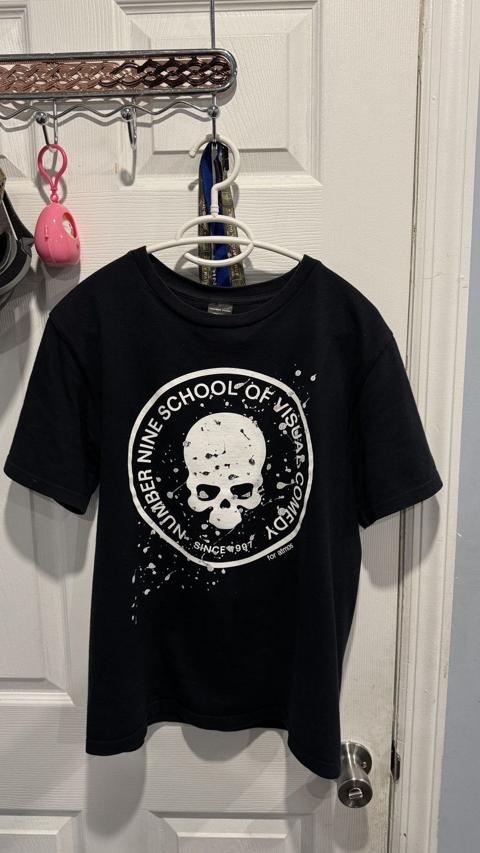 Number Nine School of Visual Comedy T Shirg