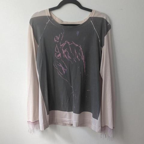 Rare nozomi ishiguro poetry of sex smoking hand shirt 

light pink color with overprint style graphic, frayed and distressed velvet at the wrists, small spots on the front, tag size medium 

#japanesevintage #euro #grunge #avantgarde #y2k