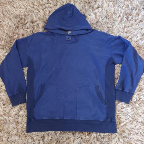 CRAIG GREEN X CHAMPION FW20 GARMENT DYED REVERSE WEAVE SPLIT POCKET EMBROIDERED LOGO HOODIE

-SIZE XL
-RRP £250
-USED

PIT TO PIT: 28"/72cm
LENGTH: 29.5"/75cm
SHOULDERS: 9"/23cm
ARM LENGTH: 23"/59cm