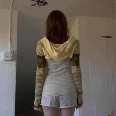 verconiik shruggie with hood in pale yellow and green 

This was a gift and Ive just never reached for it but it is precious and cute 
Basically brand new 
Hand knit, 1 of 1










Tags 
LBG plein sud if six was nine cop copine 
miu miu issey miyake miss sixty Jil sanders Isabel marant raf simmons nozomi ishiguro kapital tsumori chisato diesel