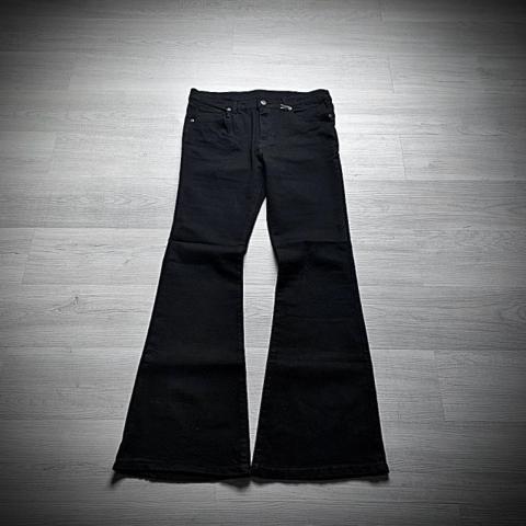 Gothic Jet black japanese styled slim bootcut denim


30’ waist 
31’ inseam 
41’ length 
10.5’ leg opening

Not Tornado Mart
Denim by me, slim bootcut fit that stacks nicely on any shoes, beautiful dark silhouette to make you slender along with silver eyelets for that slight shimmer 

pairs nicely with any platforms or swear london, fits into a variety of styles from archive to vkei

no flaws but small pockets, dm w any questions and bundle to save🫡








9/29
#ifsixwasnine #archive #Japanese #emo #gothic archive flared denim, rick, balenci, ifsixwasnine, Igb, goa, flared denim, japanese denim, japanese flared pants, tornado mart, kmrii, 14th addiction, hedi, dior, vkei, putumayo, visualkei, bootcut denim, roen, sierra bell, punk pants, 20471120, black denim, hysteric, bleeod, civarize, shohei takamiya, hysteric glamour, 5351 hommes, backlash, alice auaa, share spirit rokku gyaru, glp, laced jeans, ifsixwasnine mud max, in the attic, hnaoto, punk, seditionaries, diorhomme