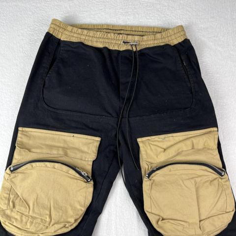 MNML Cargo Pants Mens Medium Beige Black Drawstring Flat Front Tapered Leg

Description

MNML Cargo Pants Mens Medium Beige Black Drawstring Flat Front Tapered Leg

Product Detail

 * Brand: MNML
   
   
 * Size: M
   
   
 * Color: Beige Black
   
   
 * Type: Pants 

Please message me if you have any questions.