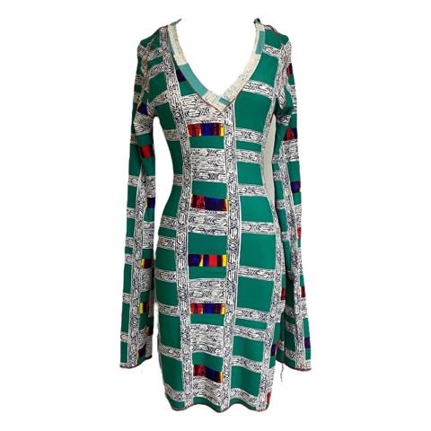 Vintage Hooded Xuly Bët dress with all over print 

Size: S-M
Fit: can fit from a S to a M 
Condition: 9/10

Please message me if tracked shipping is preferred over standard shipping 📦


#Xuly #bet #Xulybet #Xulybët #funkin