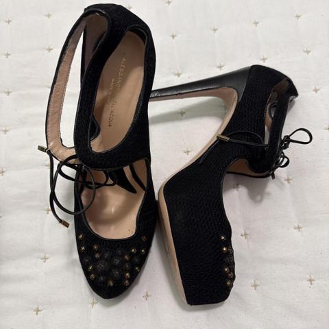 Alessandro Dell’Acqua black studded heels with gold studs #studded #luxury