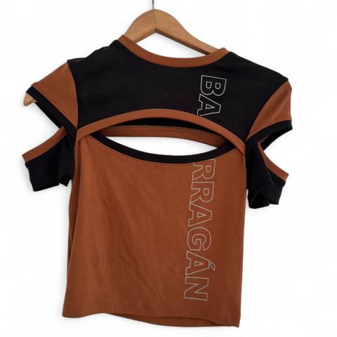 Barragán brazos shirt 
Size small
Great condition, only worn a handful of times