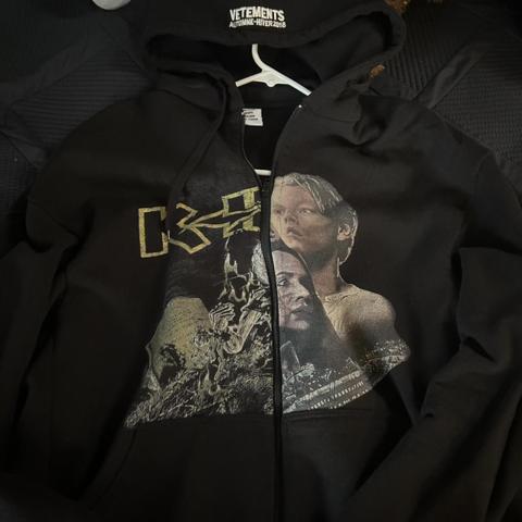 very nice vetements hoodie titanic