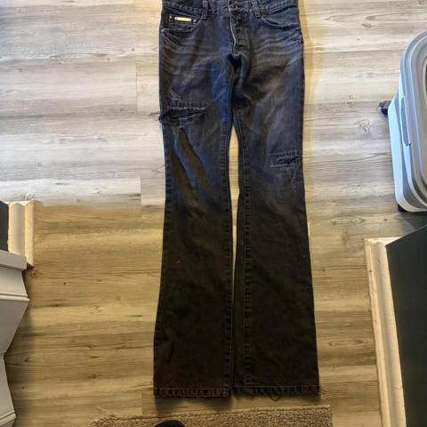 5351 Pour Les Hommes denim (not tornado mart)

gorgeous detailing and distressing
PRICES IS NEGOTIABLE SEND OFFERS!!!

waist: 32
inseam: 35

#archive #denim #vintage #pourleshommes #vkei