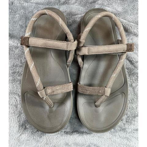 Rig Recovery Nohy Sandals Mens 11 Japan Recovery Athlete Post Workout Barefoot

Pre-Owned Condition (see pics for details)

Features:

• Style Profile: casual, comfort, walking, performance

• Flaws: No holes, stains, or tears

• Please see photos for measurements (in inches).

• I am happy to answer your questions!

• Washing Instructions: Spot clean

Size: 11

Super fast shipping! I ship next business day.

#Activewear #Beach