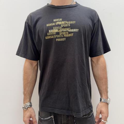 Vintage 2000s Kansai Sport T-Shirt [L]

L

Black

measurements

pit to pit: 21

length: 265