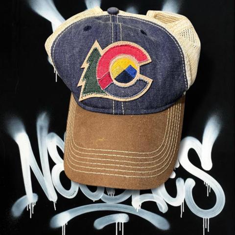 LEGACY HAT
NO RIPS OR STAINS
15% off BUNDLES
#hiking #hat #vintage #y2k #outdoors