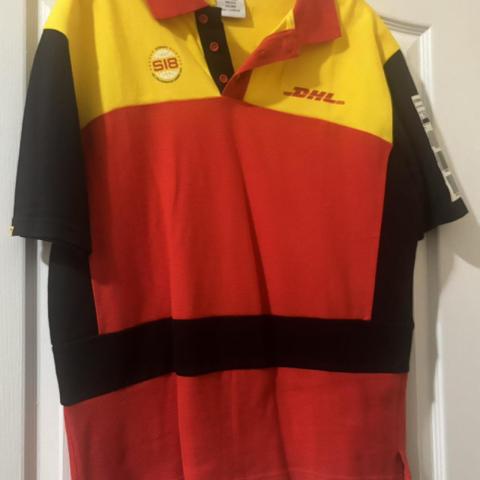vetements x dhl polo shirt