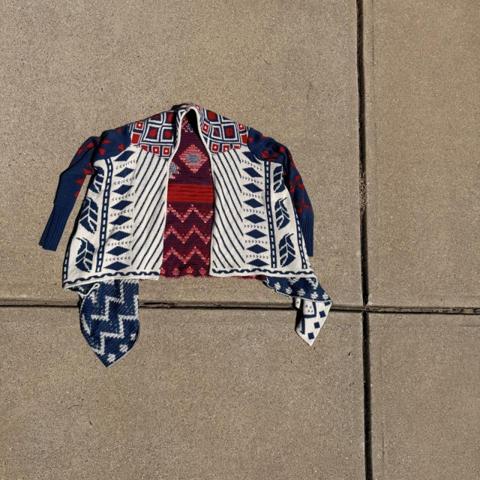 Kapital inspired pancho cardigan

Cotton wool blend

Fits a male small and women’s medium