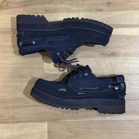 Timberland x A-COLD-WALL Waterproof GORE-TEX Boat Shoe Navy

Size 9.5

Note any signs of wear in the images. 
#timberland #acw #boat #goretex #sneaker