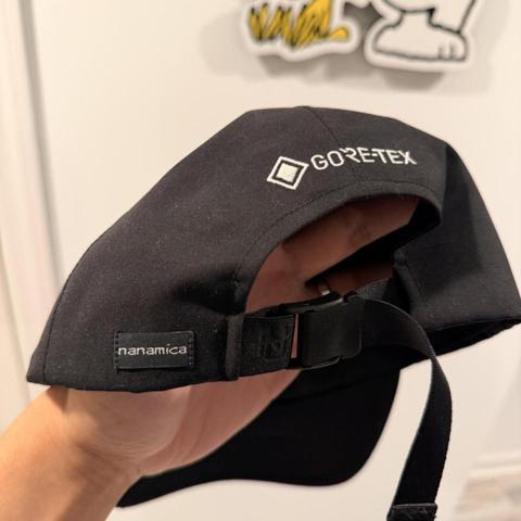 nanamica goretex infinitum hat. made in japan.
