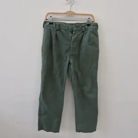 나이젤카본 카키 팬츠