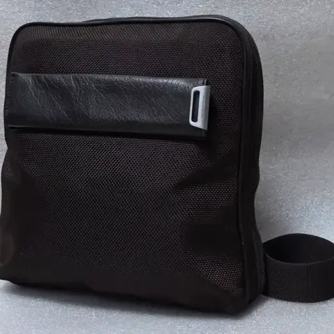 만다리나덕 MANDARINA DUCK 나일론 가죽 숄더/크로스백