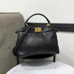 FENDI フェンディ ミニピーカブー ブラック G金具