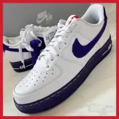 ナイキ エアフォース1 ロー '07 EMB ホワイト アンド コートパープル