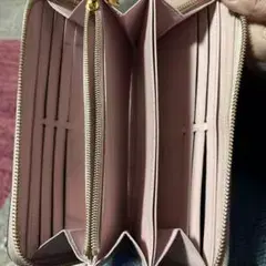 ルイビィトン　エナメル長財布
