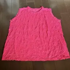 ミーバイイッセイミヤケシワ加工ノースリーブピンク色