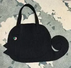 ISSEY MIYAKE「me ISSEY MIYAKE」モンスタートートバッグ