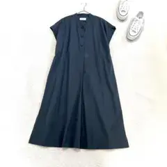 美品【MARGARET HOWELL】フレンチスリーブ　スタンドカラーワンピース