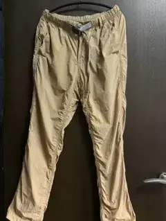 速乾グラミチ ナイロン パッカブル シェルパンツ 涼感 S-Ｍサイズ感