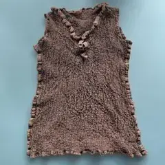 me ISSEY MIYAKE プリーツ ノースリーブ トップス