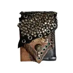 KMRii/STUDS/WALLET