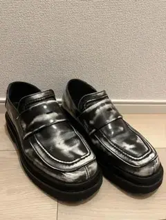 Y's ブラック＆ホワイト ペイント加工 ローファー