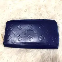 ルイヴィトン　ジッピー財布