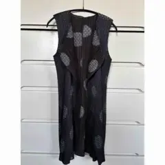 美品 。PLEATS PLEASE ノースリーブ ドット柄 カーディガンサイズ3